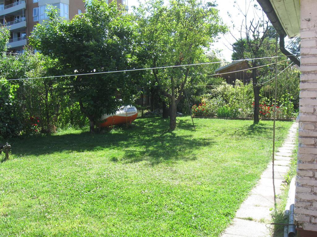 Hostal Entre Araucarias Temuco Exterior foto